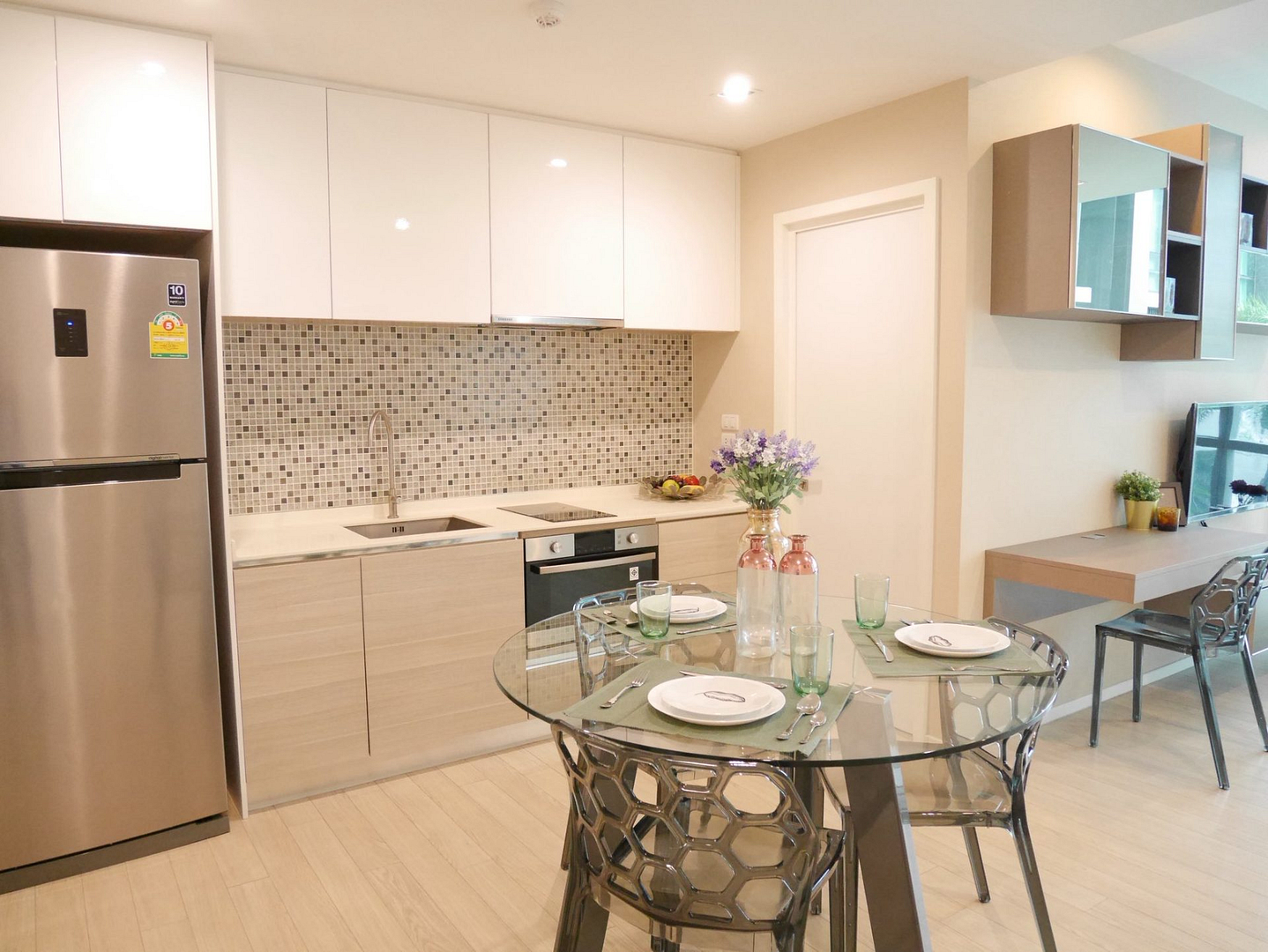 The Room Sukhumvit 21
