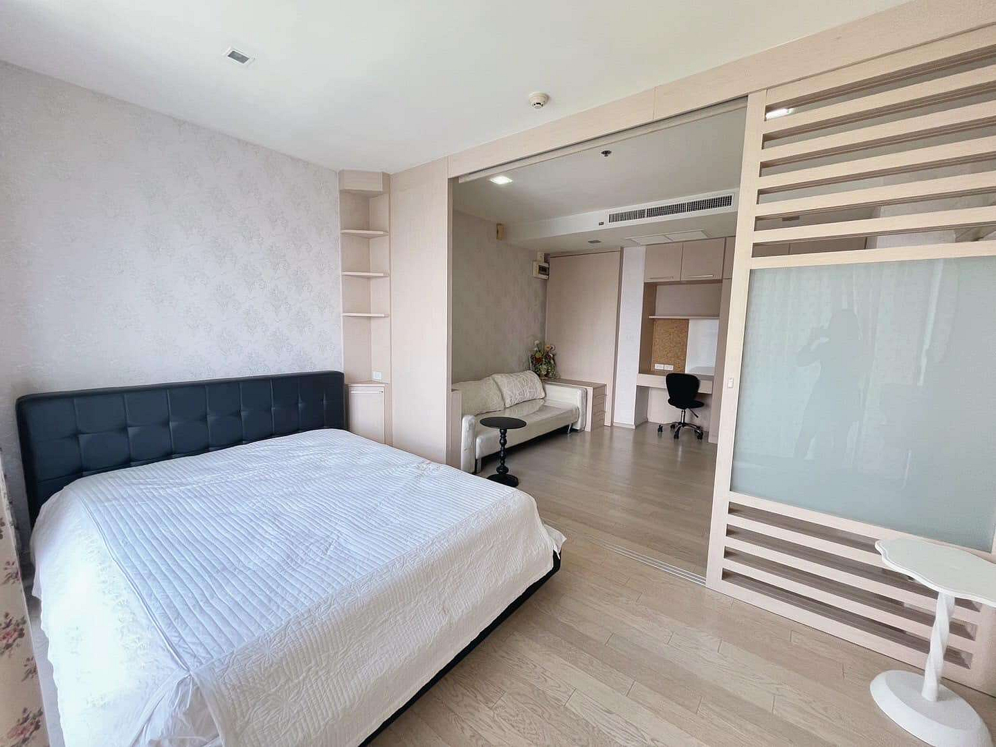 Noble Solo 2 Bedroom Corner Unit for Sale