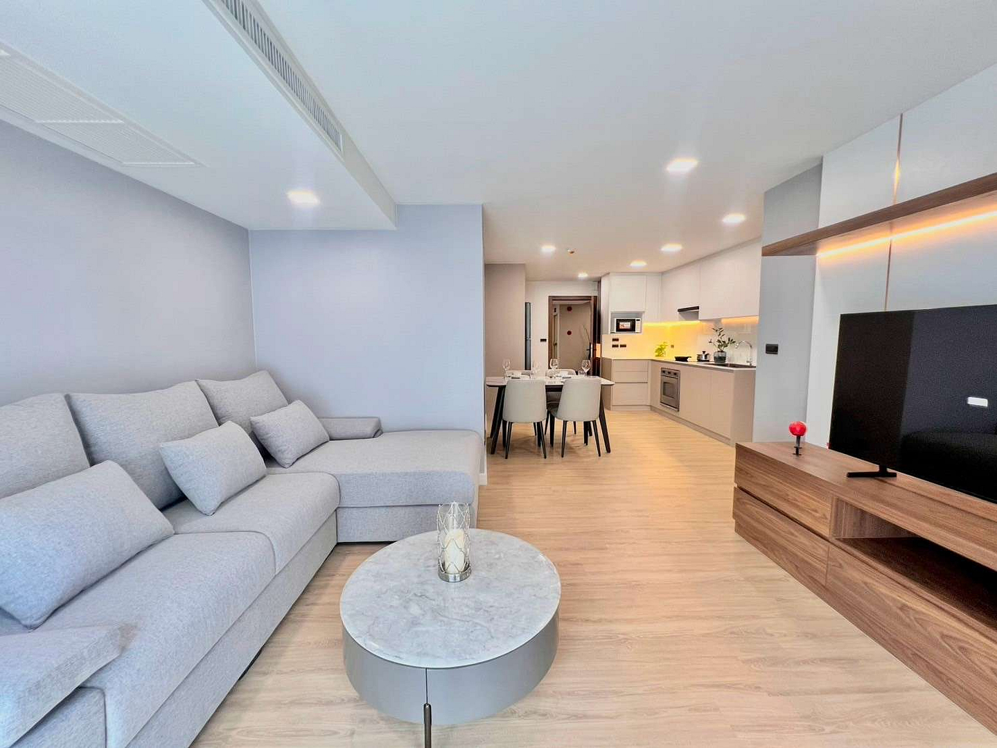 Luxury Service Apartment (Sukhumvit34)