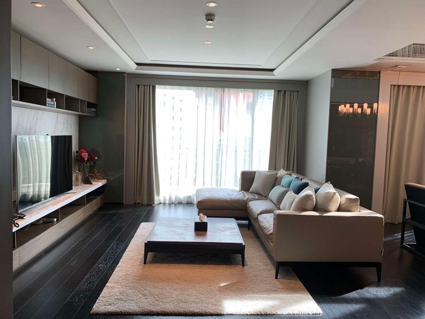 The Crest Sukhumvit 24 Condo 3 Bedroom Duplex Penthouse for Rent