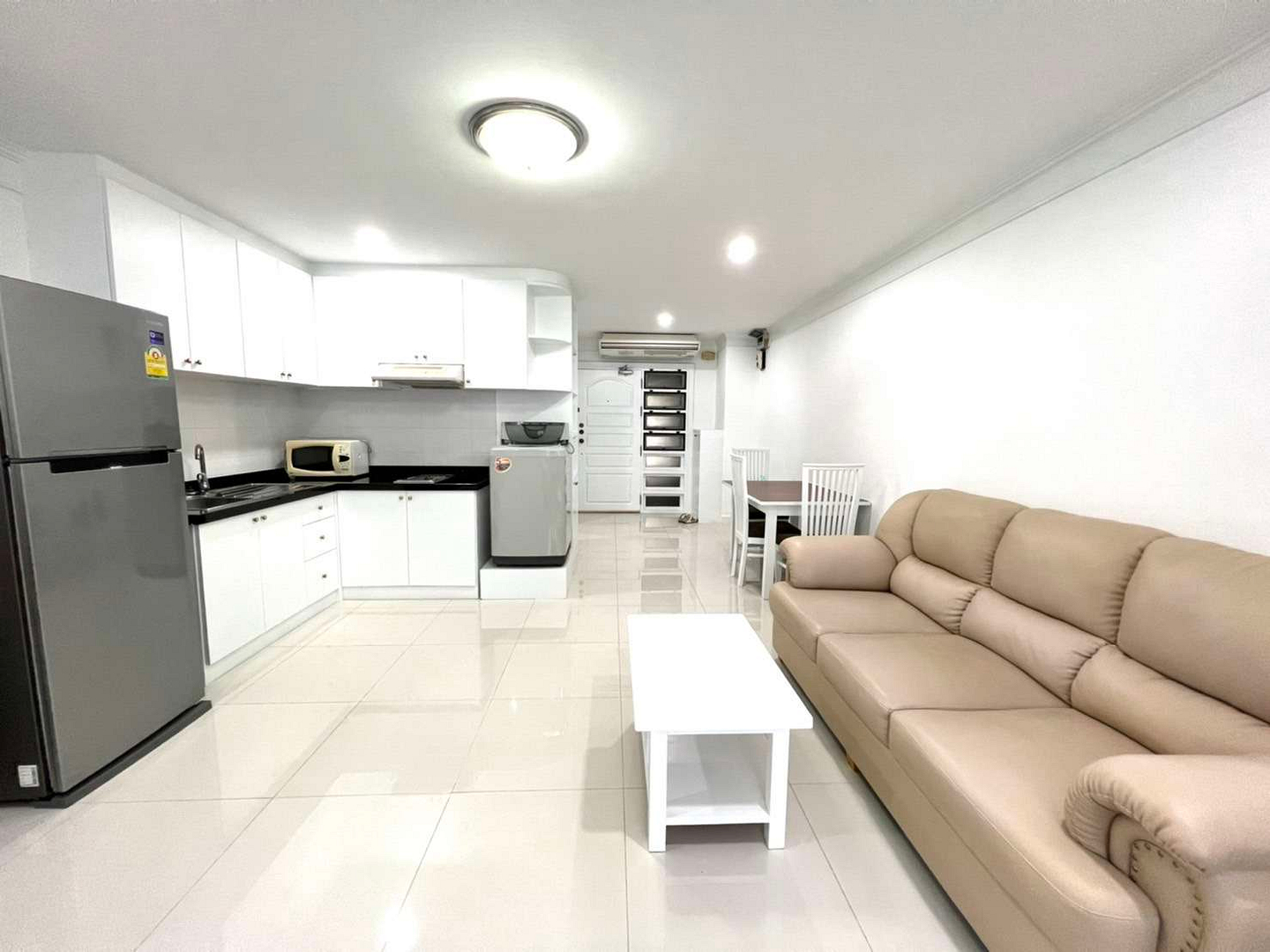 Supalai Place Condominium Sukhumvit 39