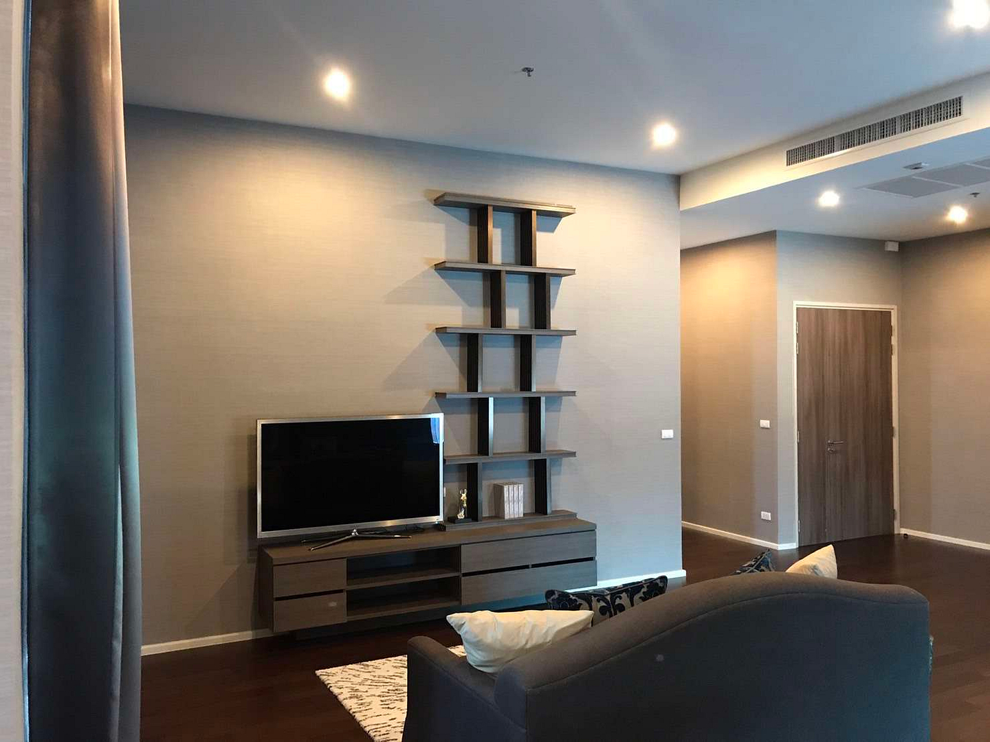 The Capital Ekamai – Thonglor