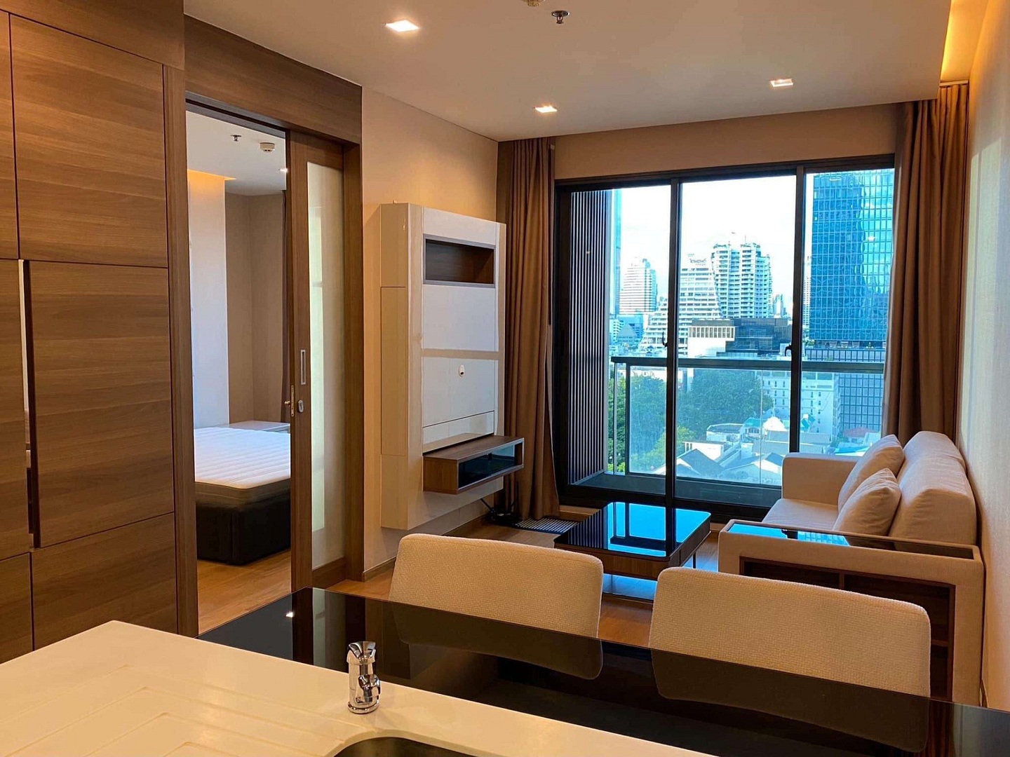 The Address Sathon Silom soi 12
