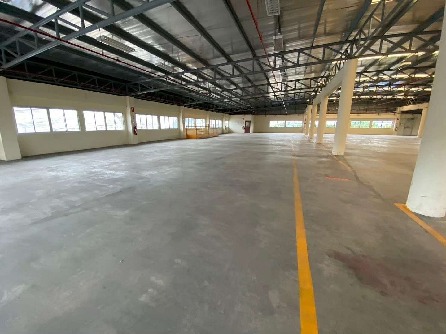 Factory / Warehouse For Rent