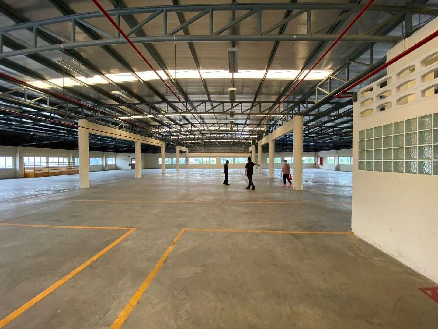 Factory / Warehouse For Rent