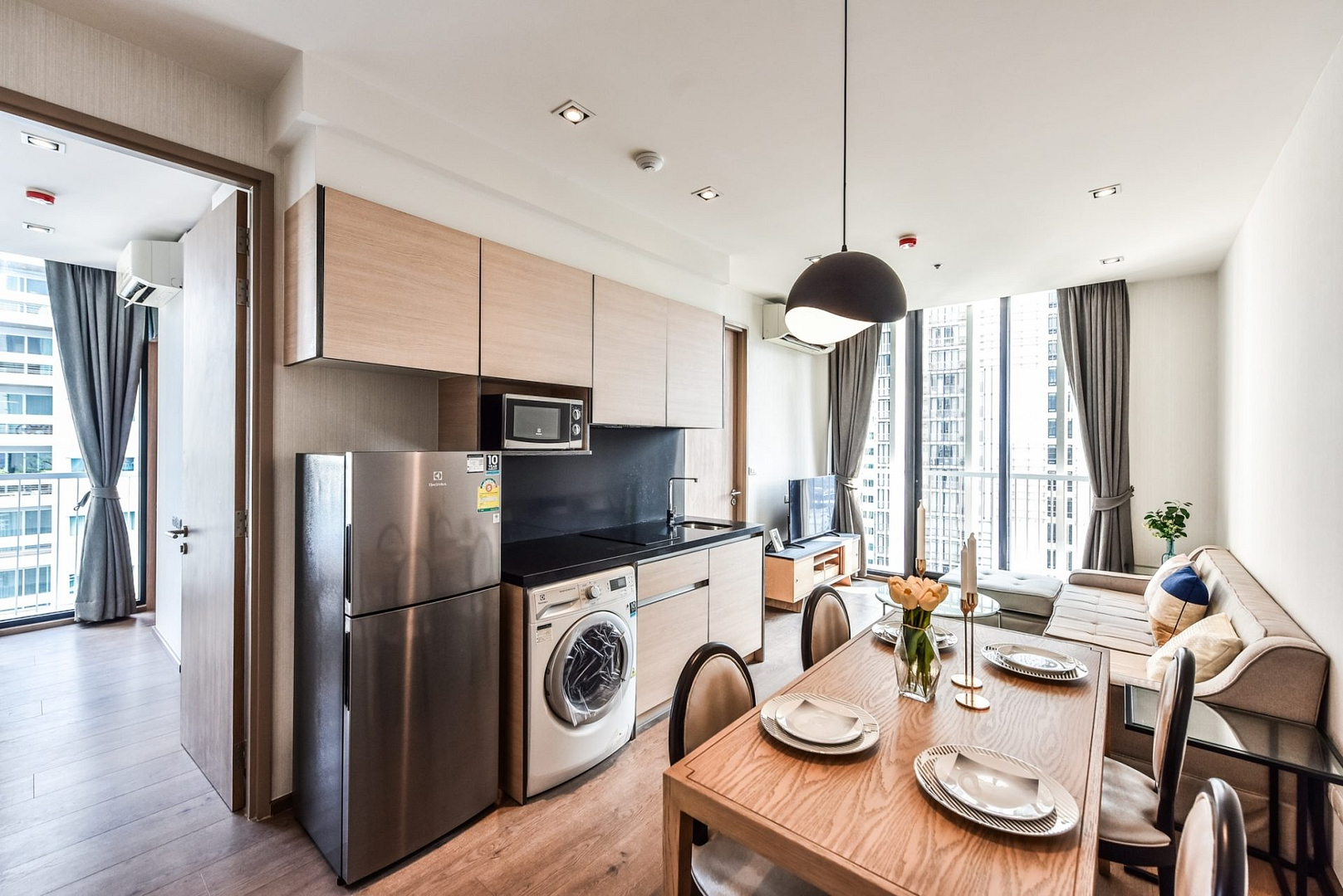 Park Origin Phrom Phong