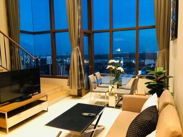 Condo The Emporio Place