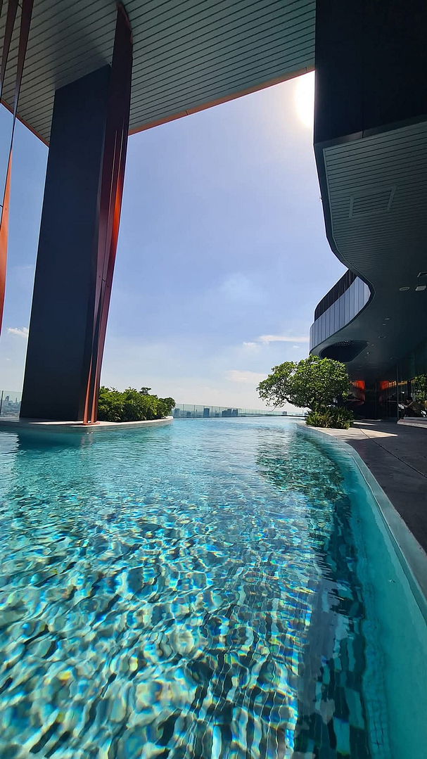 XT HUAIKHWANG