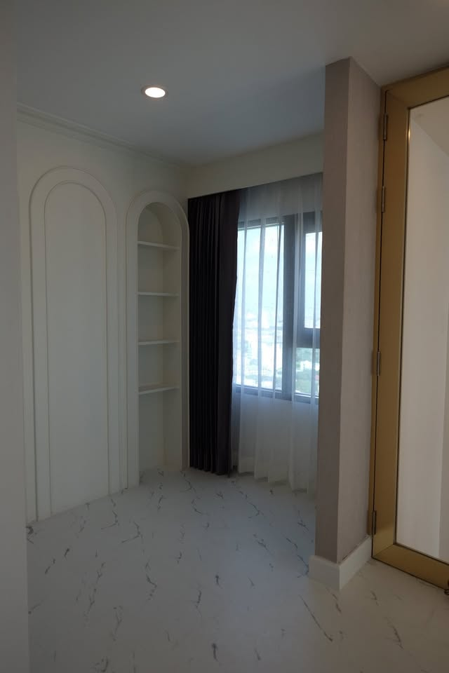 KnightsBridge Prime Sathon