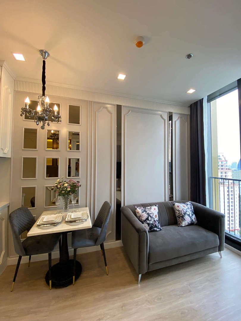 Noble State 39 Luxury Condo 1 Bedroom for Rent/Sale