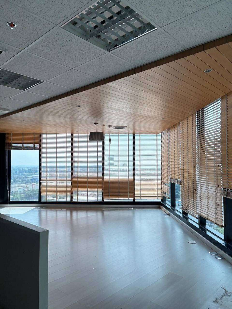 Central City Tower – Office Space for rent