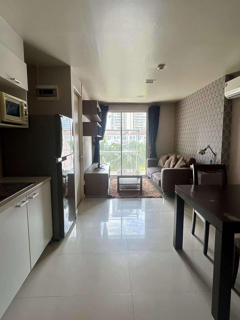 The Clover Thonglor Residence