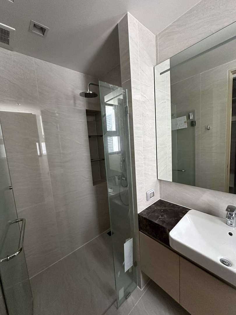 Noble State Sukhumvit 39