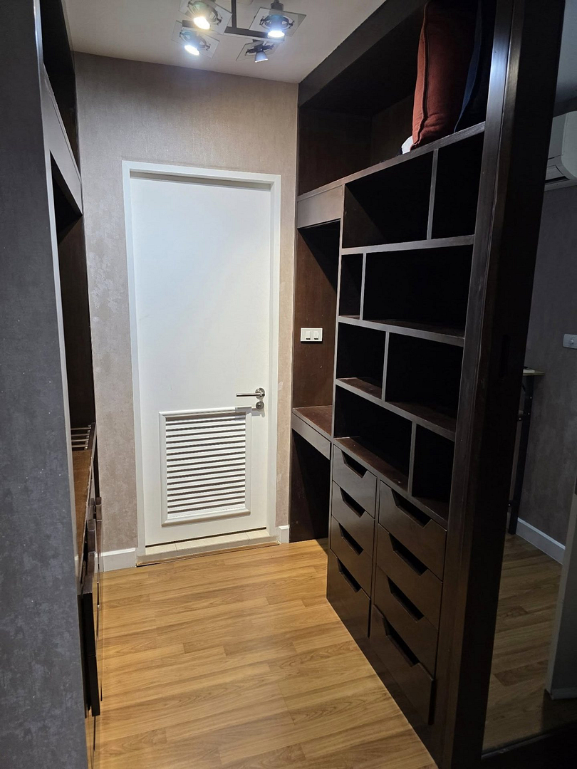 The Clover Thonglor Residence
