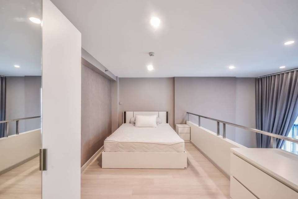 Knightsbridge Prime Sathorn