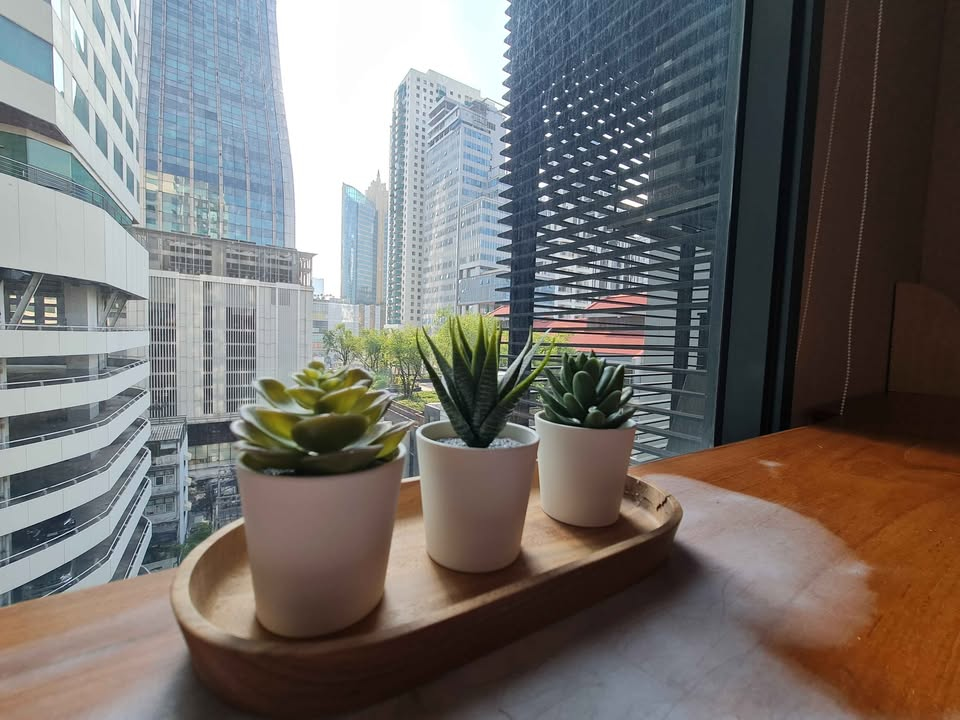 The Edge Sukhumvit 23