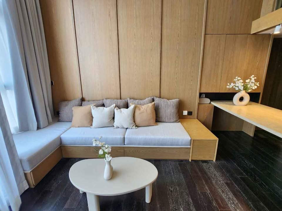 Park​ Origin​ Thonglor